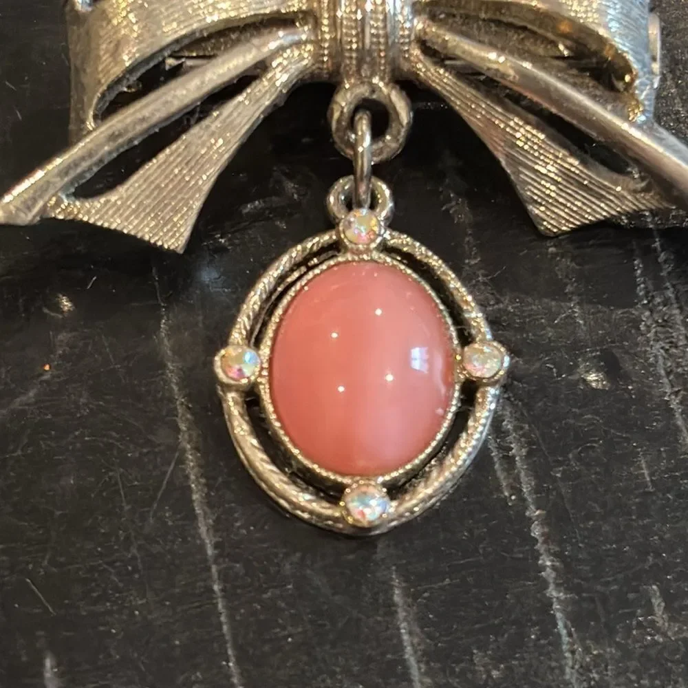 Bow Bead Rhinestone Pink Dangle Charm Brooch Silver Tone​